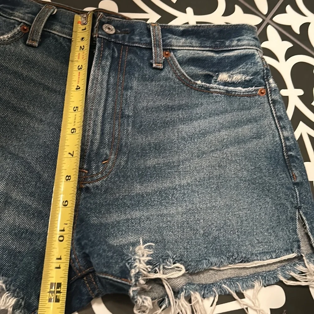 Abercrombie and Fitch Annie High Rise Shorts sz 28 6 Raw Hem - Picture 7 of 10